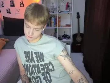 Freechat olivertasty on Chaturbate