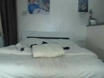 Freechat onebestlover on Chaturbate