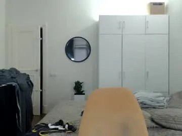 Freechat onebestlover on Chaturbate