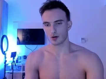 Freechat paul_rubini on Chaturbate