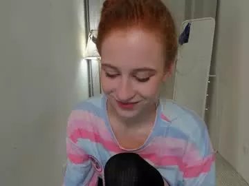 Away purplebeawer on Chaturbate