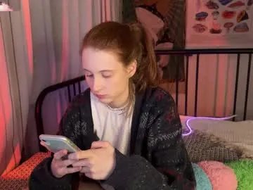 Away purplebeawer on Chaturbate