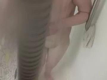 queenstonermami on Chaturbate