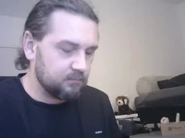 Freechat rayhaarlem on Chaturbate