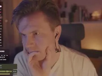 Freechat rocketbunnyxxx on Chaturbate