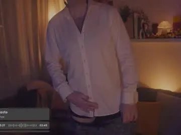 Freechat rocketbunnyxxx on Chaturbate