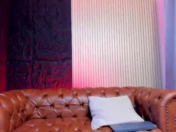 Freechat rogger_physique on Chaturbate