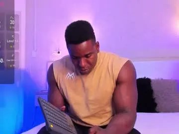 Freechat rogger_physique on Chaturbate