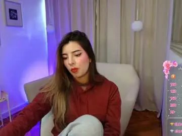 Freechat rousee_v on Chaturbate