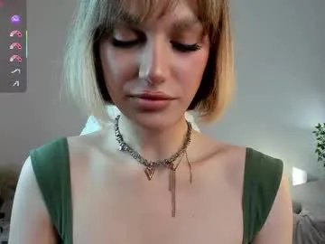 Freechat sarilit on Chaturbate