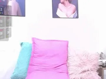 sexylatinssx — GOAL: nipples shields [142 tokens remaining] Welcome to my room! #squirt #anal #cum #mommy #lush