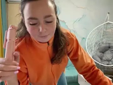 Freechat smiling_riddle on Chaturbate