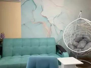 Freechat smiling_riddle on Chaturbate