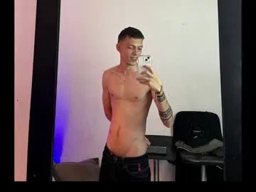 Freechat smitgrey on Chaturbate