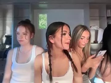 Freechat stellapearl on Chaturbate