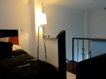 Freechat straight__friends on Chaturbate