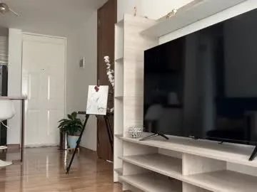 Freechat sweet_littleee on Chaturbate