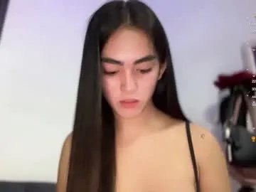 Freechat sweetestmallow on Chaturbate