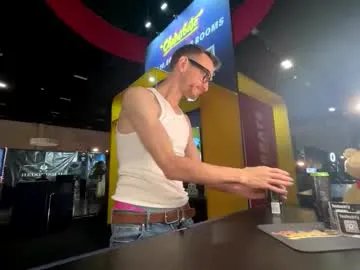 Freechat teninchty on Chaturbate