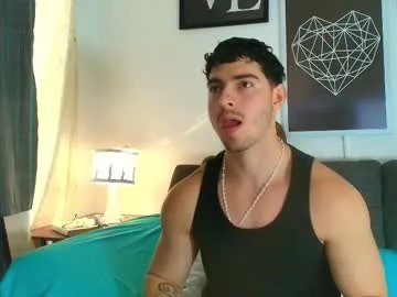 Freechat thomylov on Chaturbate