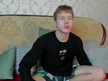 Freechat twelveeek on Chaturbate