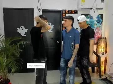 Freechat voyeurism_guys on Chaturbate