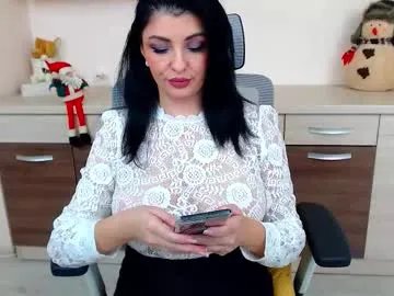 xkimoraxx on Chaturbate