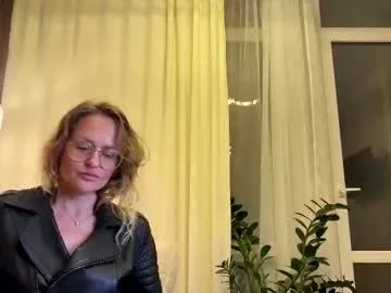 Freechat yes_mommy_zlata on Chaturbate