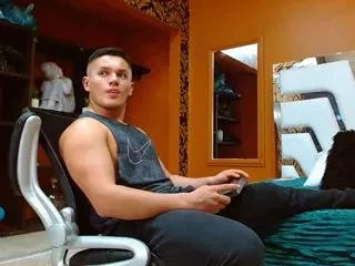 erick_wallace on Flirt4Free