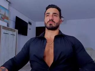 ian_hunk on Flirt4Free