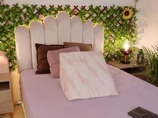 nomohah_sainz on Flirt4Free