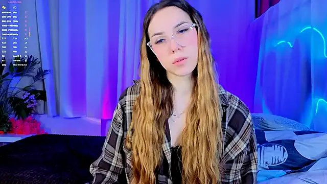 Freechat -CindyLou on StripChat