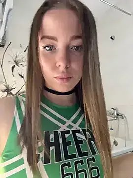 Freechat -SweetDi- on StripChat