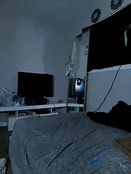 1n0nlythroat on StripChat 