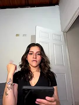 _Sweetlove_ on StripChat