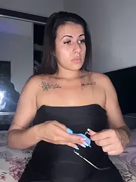 Freechat Agatha_lindinha on StripChat