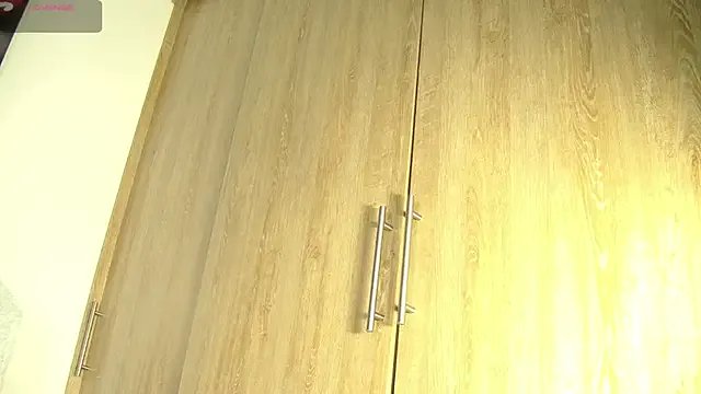 Freechat aidaadams on StripChat