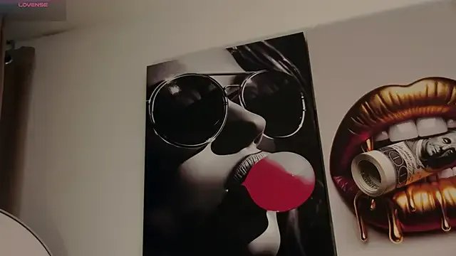 Freechat aidaadams on StripChat