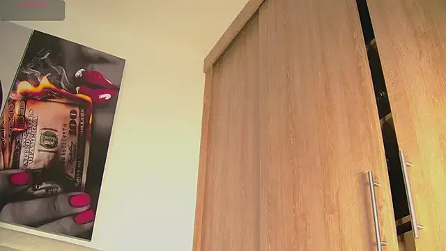 Freechat aidaadams on StripChat