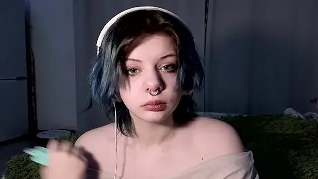 Alice_Zev on StripChat