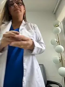 Group alicee16 on StripChat