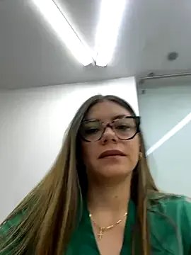 Group alicee16 on StripChat