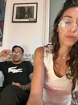 Freechat Amani_thewolf on StripChat