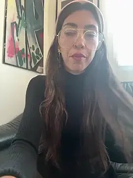 Freechat Amani_thewolf on StripChat