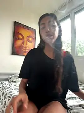 Freechat Amani_thewolf on StripChat