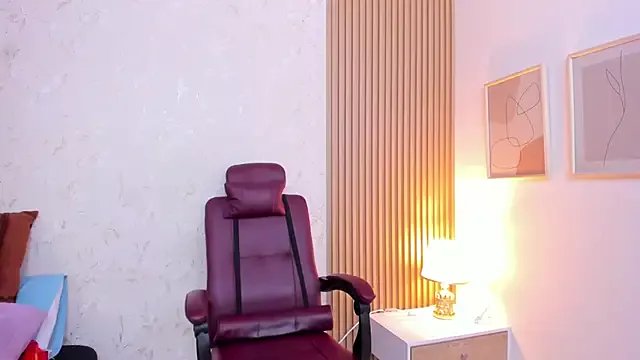 Freechat amber-hill on StripChat