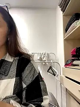 AnaWest on StripChat 