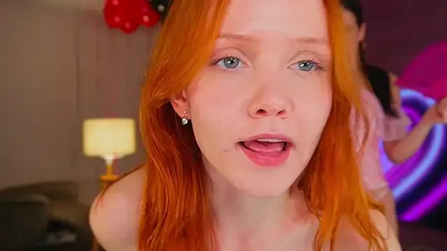 Freechat andrea_x_ on StripChat