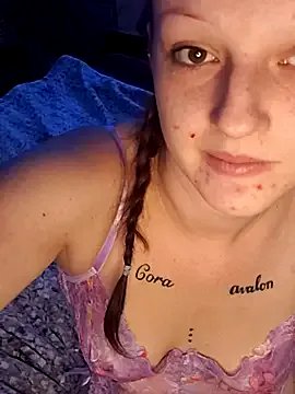 Freechat angel_star420864 on StripChat