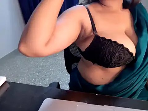 Freechat Anjalistar on StripChat